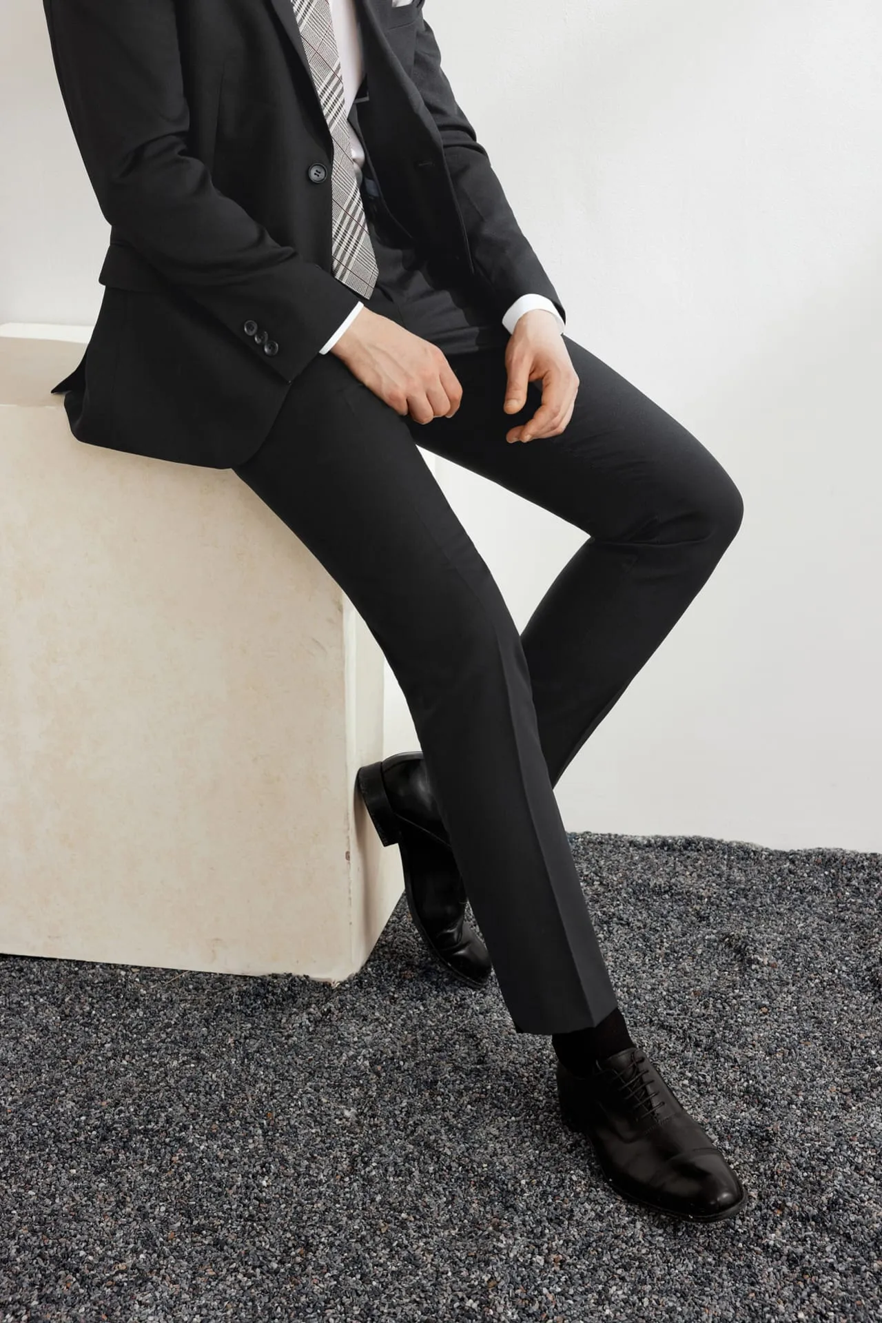 Teflon Finishing Stain Resistant Formal Pants in Slim Fit