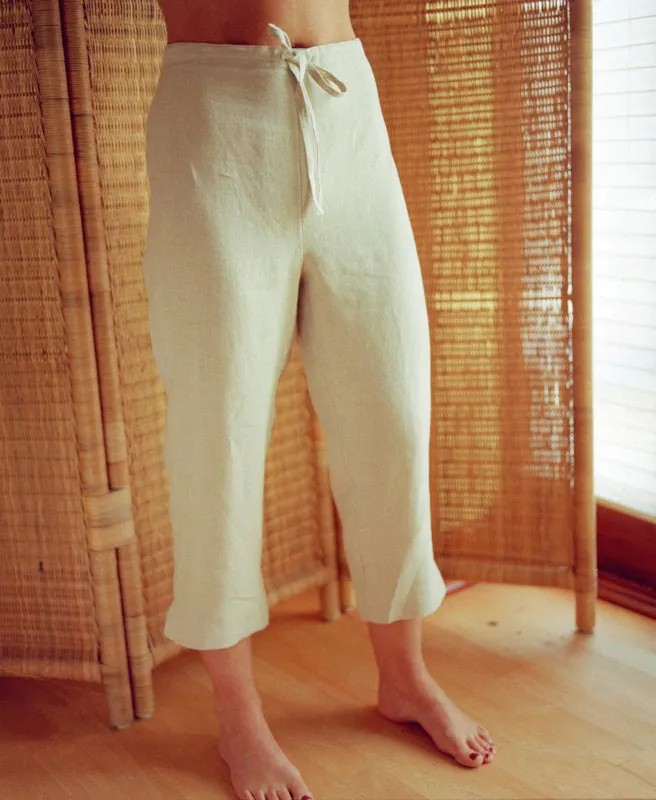 Womens Linen ¾ Cut-off Pants with Drawstring